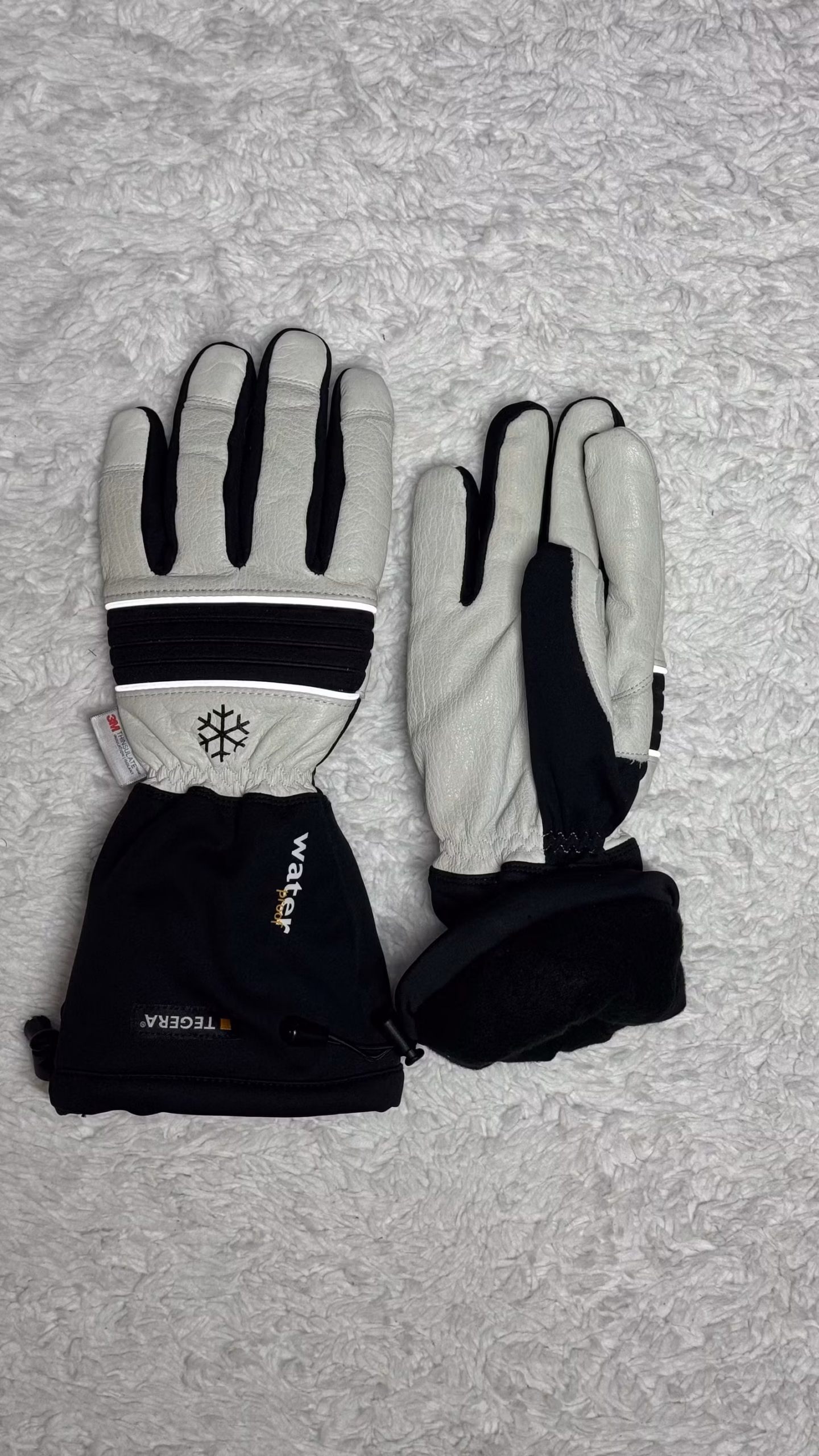 Valler Tecgear talvihanskat musta/harmaa